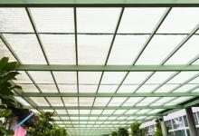 Deixe a luz entrar: conheça as telhas translúcidas para tornar seu ambiente mais natural!